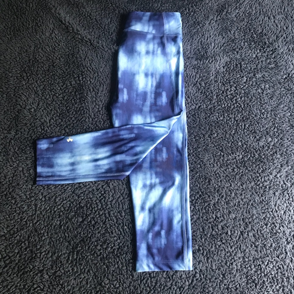 Under Armour Cropped Leggings!